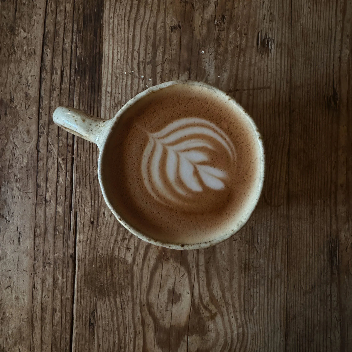 hand built stoneware mugs made using the slab method